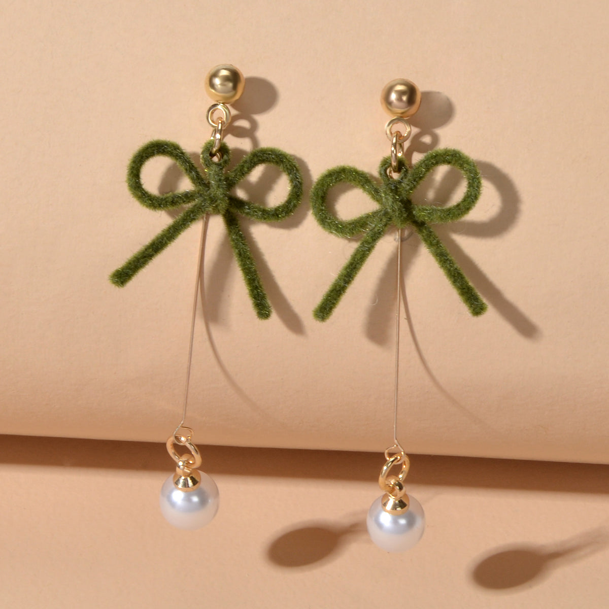 Charming Long Gold Chain Pearl Bowknot Dangle Lightweight Gift Holiday Earrings