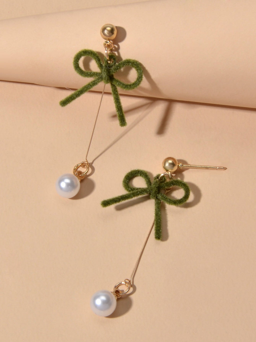Charming Long Gold Chain Pearl Bowknot Dangle Lightweight Gift Holiday Earrings